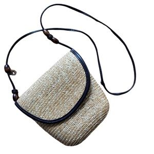 Magid 100% Wheat Straw Crossbody Bag Natural Brown Strap Beads Magnetic Closure